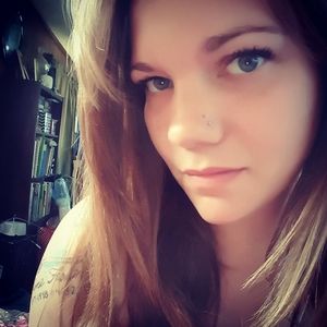 Meet your Posher, Tonya